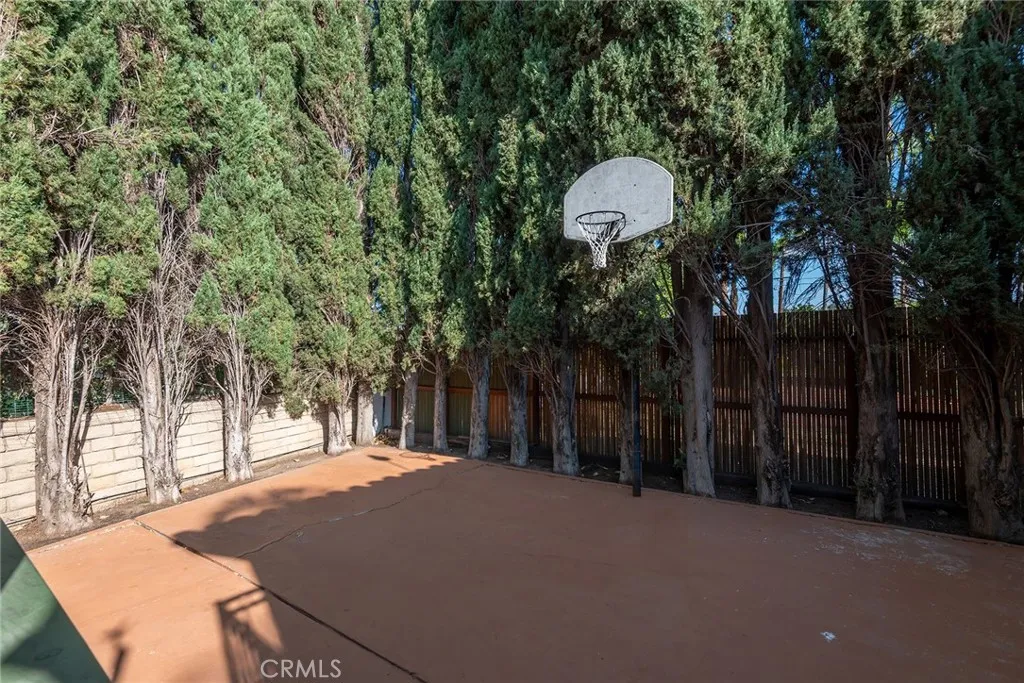 5237 Oakdale, Woodland Hills, California 91364 home-pic-44