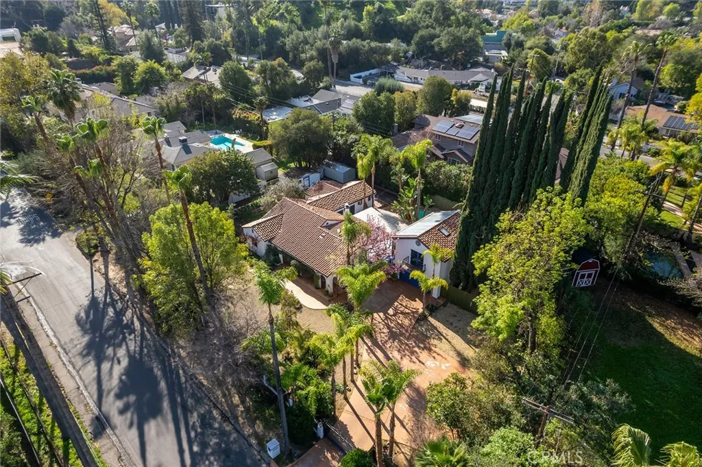 5237 Oakdale, Woodland Hills, California 91364 home-pic-48