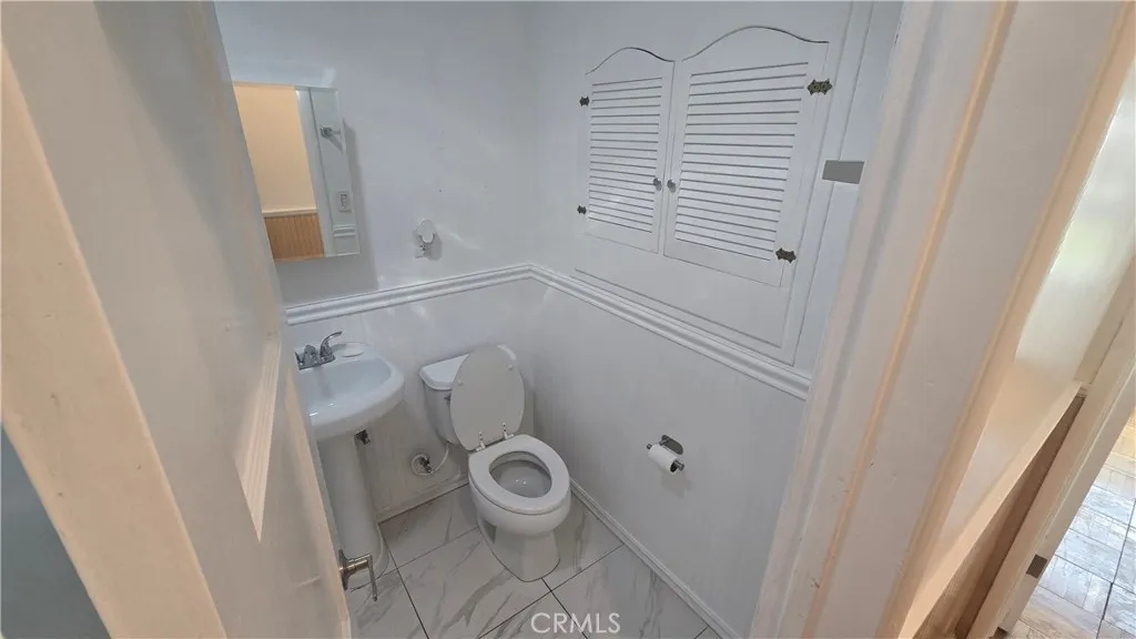14504 Cordary, Hawthorne, California 90250 home-pic-16