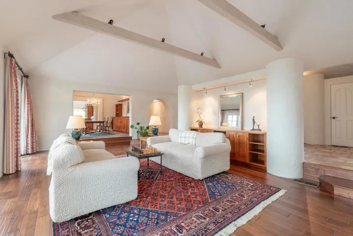 25987 Rio Vista Drive, Carmel, California 93923
