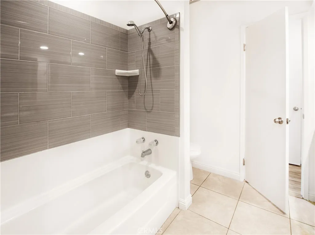 370 S Miraleste 389, San Pedro, California 90732 home-pic-18