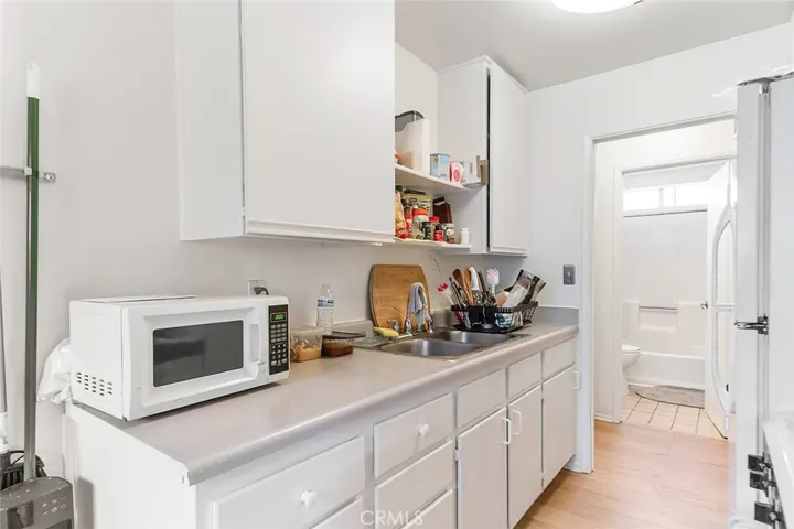 905 Gardenia, Long Beach, California 90813