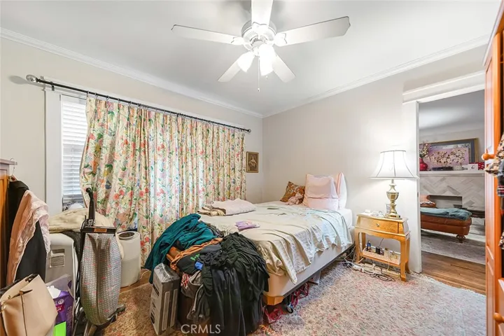 905 Gardenia, Long Beach, California 90813