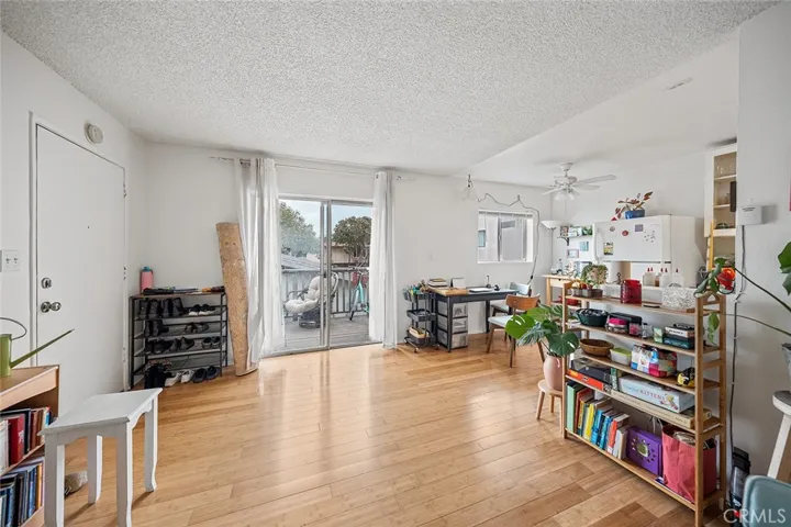 905 Gardenia, Long Beach, California 90813