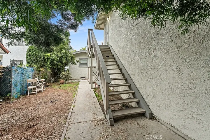 905 Gardenia, Long Beach, California 90813