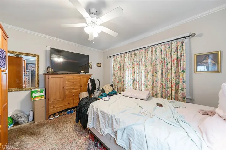 905 Gardenia, Long Beach, California 90813