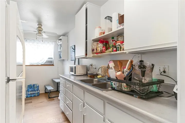 905 Gardenia, Long Beach, California 90813