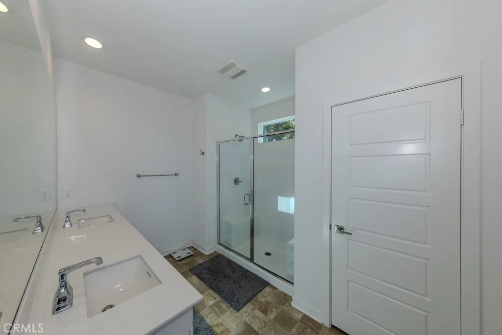 7082 Mallow Drive 2, Fontana, California 92336 home-pic-43