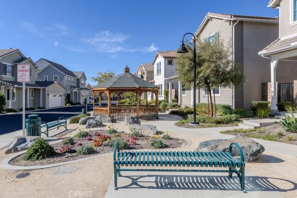 7082 Mallow Drive 2, Fontana, California 92336 home-pic-53