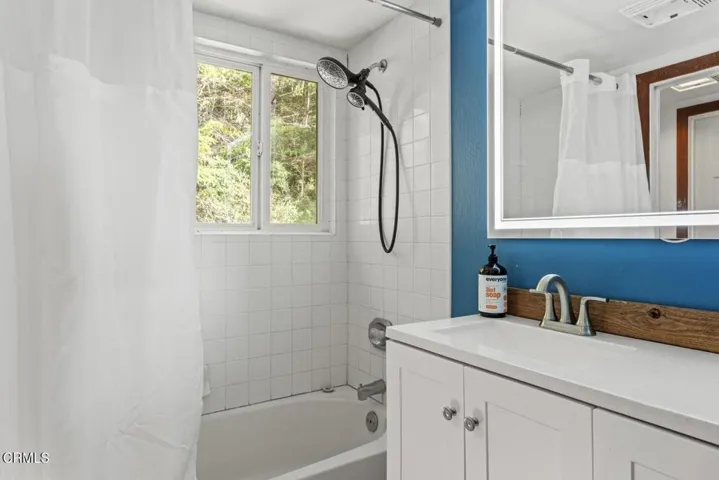 Upper Bathroom