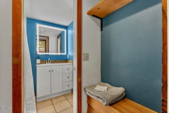 Upper Bathroom