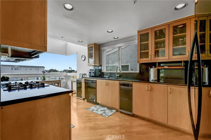 16745 Bayview Drive B, Sunset Beach, California 90742