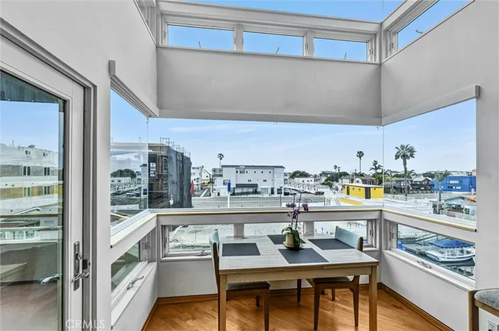 16745 Bayview Drive B, Sunset Beach, California 90742