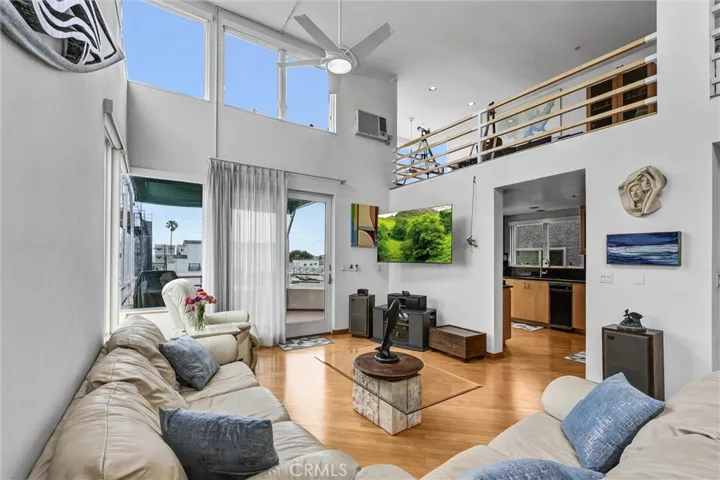 16745 Bayview Drive B, Sunset Beach, California 90742