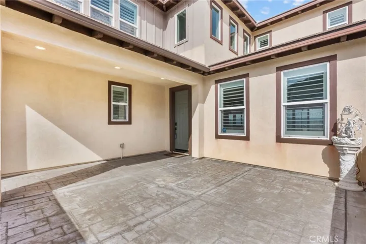 18787 Juniper Springs, Canyon Country, California 91387