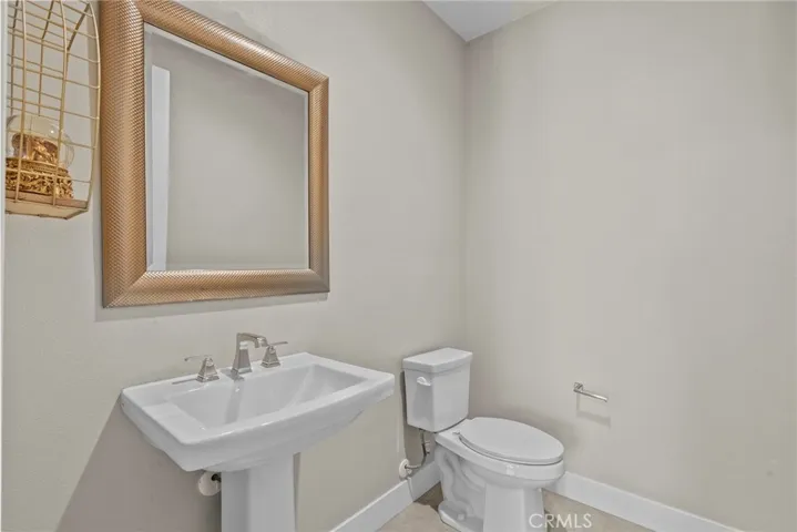 18787 Juniper Springs, Canyon Country, California 91387