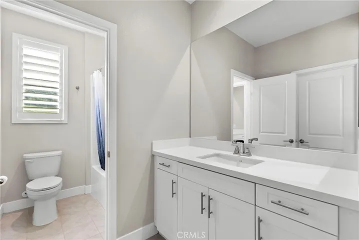 18787 Juniper Springs, Canyon Country, California 91387