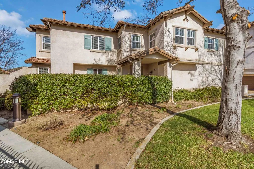 212 Via Antonio, Newbury Park, California 91320 home-pic-1