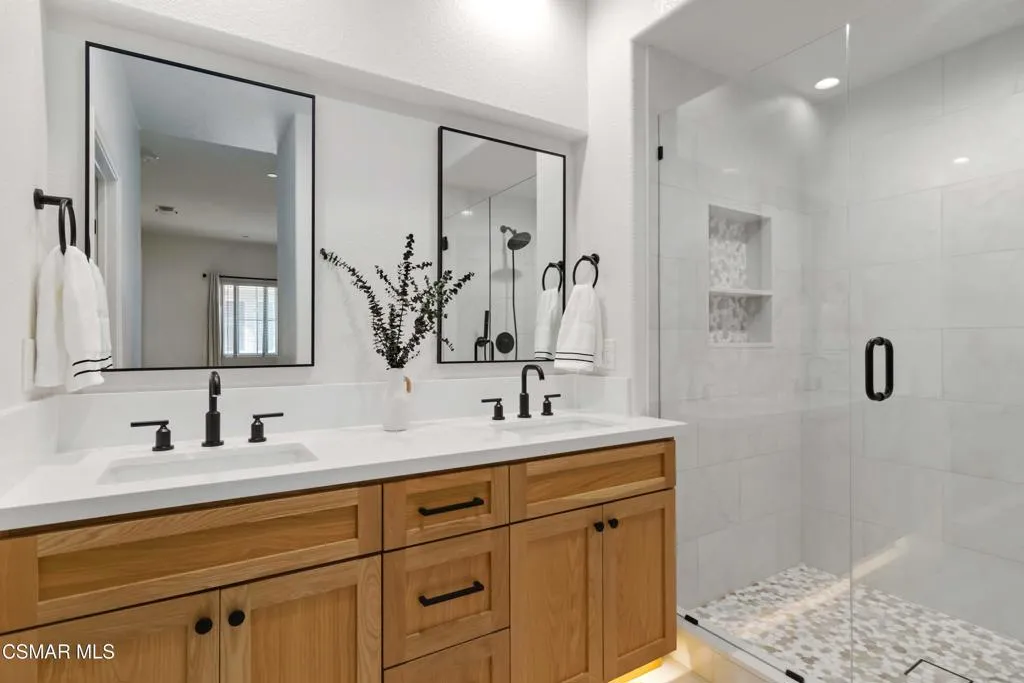 212 Via Antonio, Newbury Park, California 91320 home-pic-16