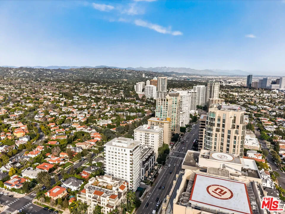 10777 Wilshire Boulevard 208, Los Angeles, California 90024 home-pic-42