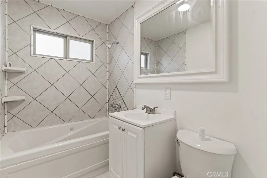 44338 23rd Street W, Lancaster, California 93536 home-pic-17