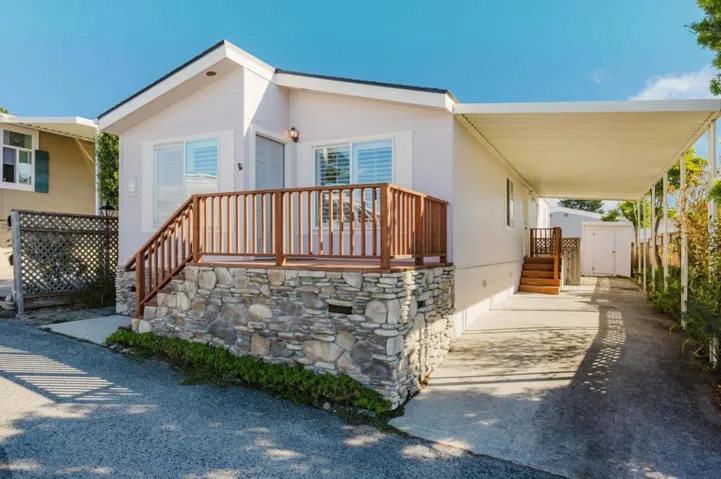 6 Sunset Terrace 6, Half Moon Bay, California 94019