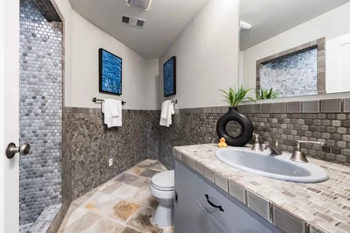 976 Laurel Glen Drive, Palo Alto, California 94304