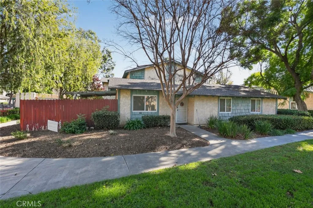 2537 Occidental Circle, Riverside, California 92507 home-pic-4