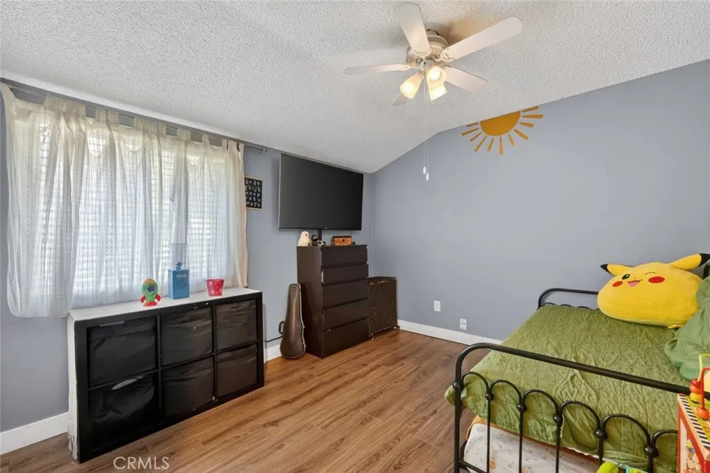 2537 Occidental Circle, Riverside, California 92507 home-pic-16