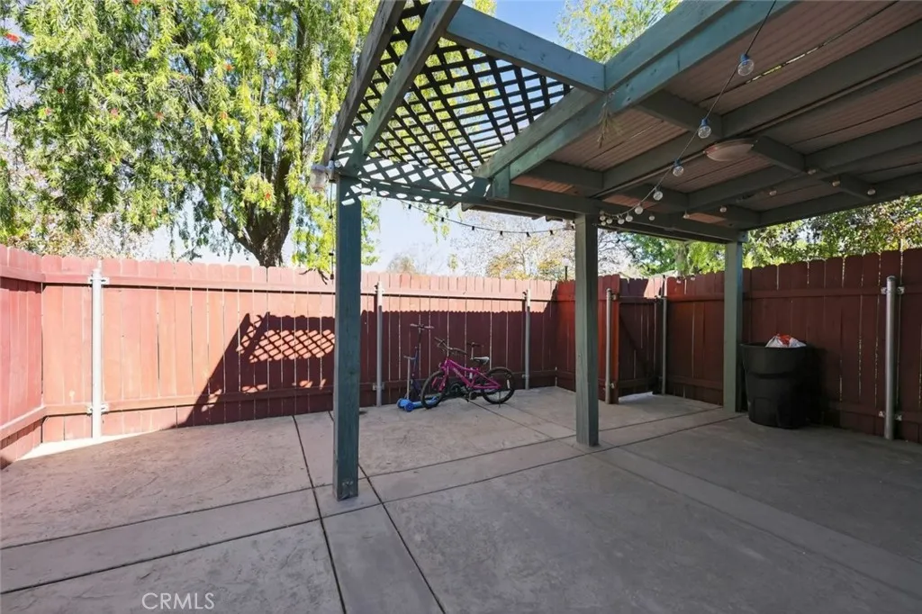 2537 Occidental Circle, Riverside, California 92507 home-pic-30