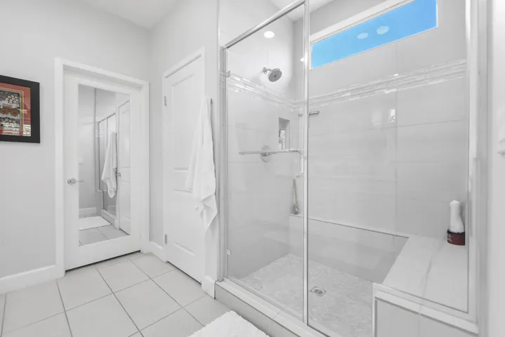 Priamry shower