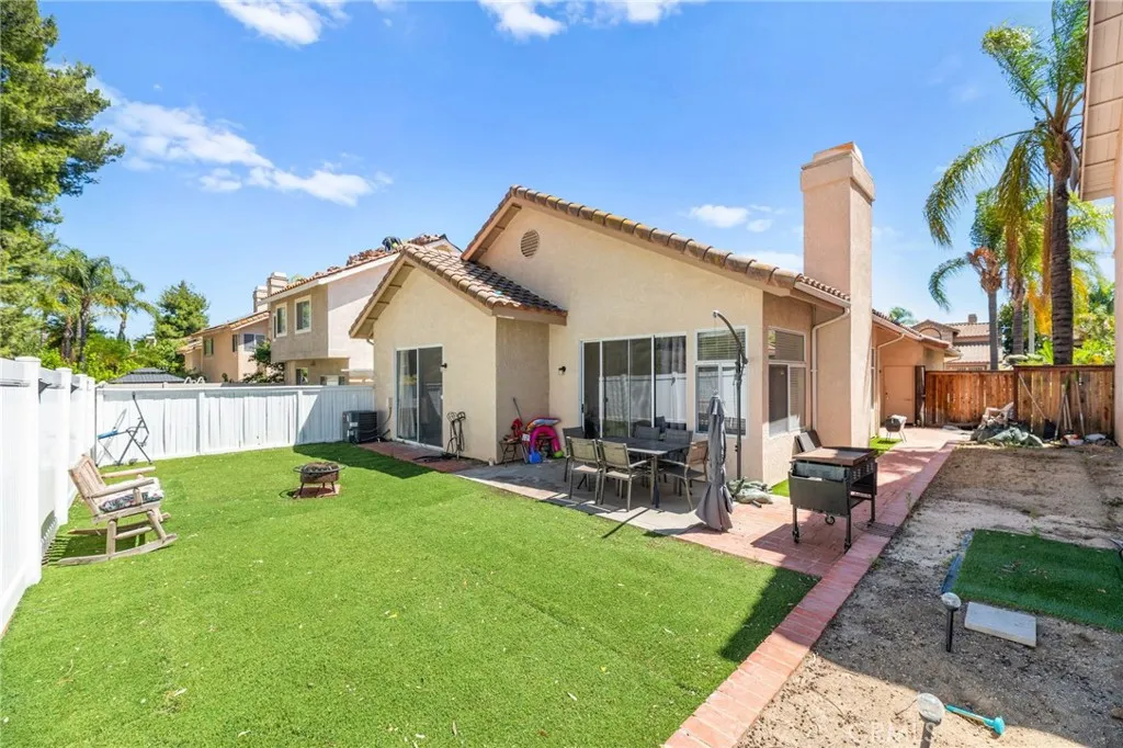 23832 Castinette Way, Murrieta, California 92562 home-pic-25