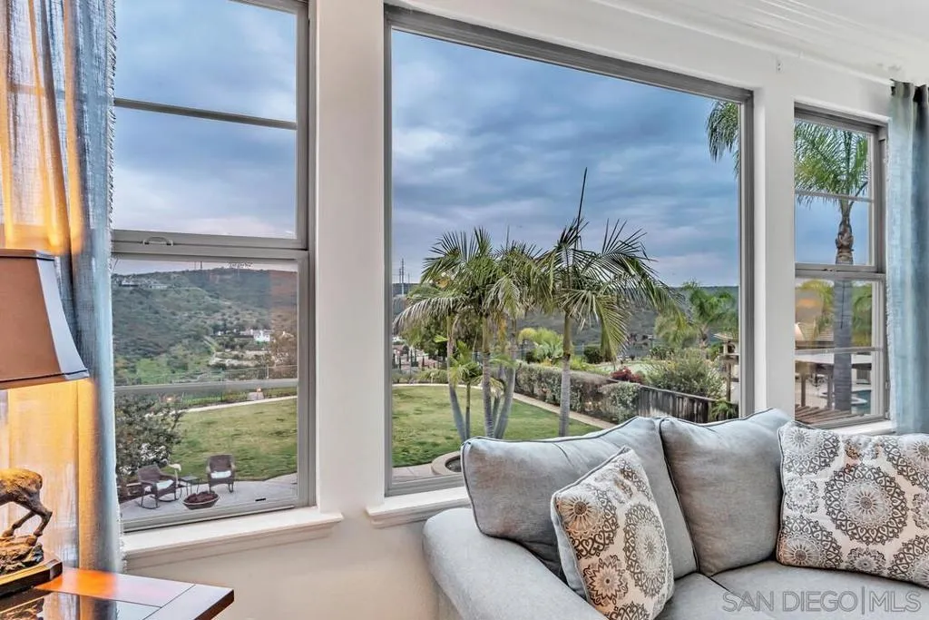 14481 Old Creek Road, San Diego, California 92131 home-pic-34