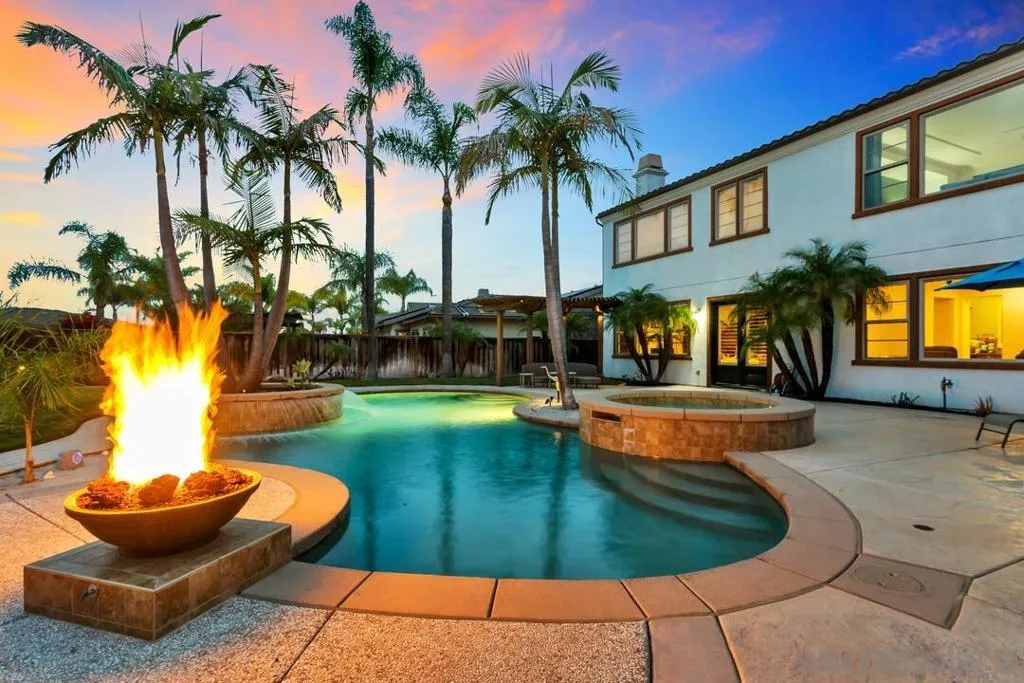 14481 Old Creek Road, San Diego, California 92131 home-pic-41