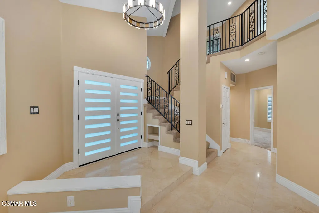 11916 Honeybrook Court, Moorpark, California 93021 home-pic-11