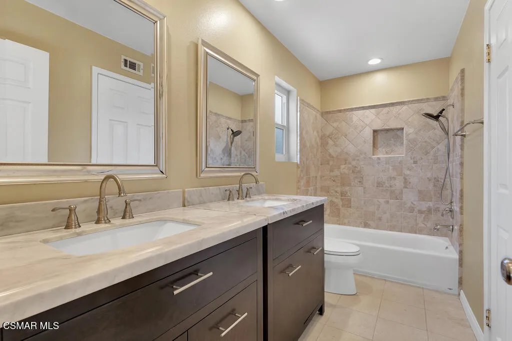 11916 Honeybrook Court, Moorpark, California 93021 home-pic-34