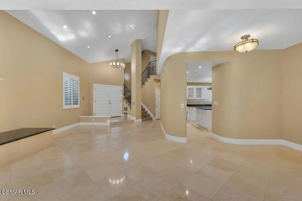 11916 Honeybrook Court, Moorpark, California 93021 home-pic-15