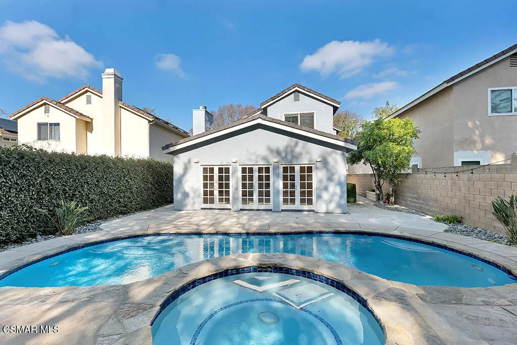 11916 Honeybrook Court, Moorpark, California 93021 home-pic-39