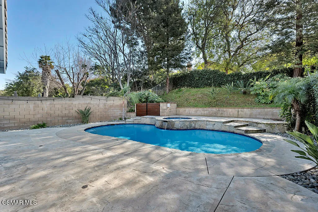 11916 Honeybrook Court, Moorpark, California 93021 home-pic-38