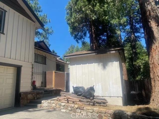 The 3rd unit is on the second level of this garage.