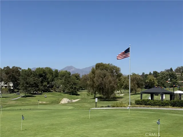 Nearby Oso Creek public golf course