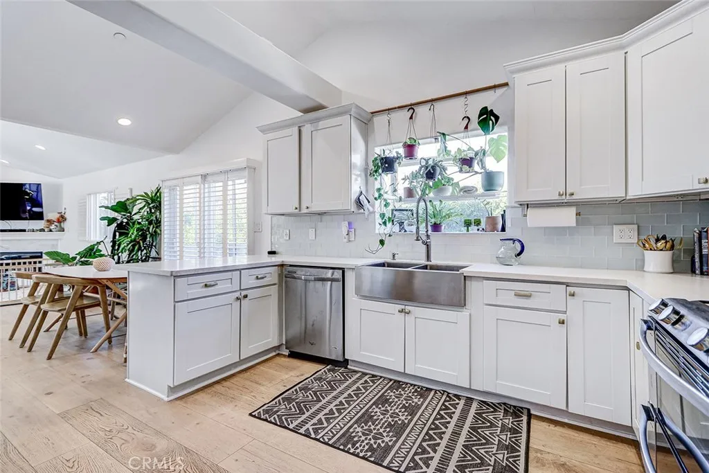 2615 Nelson C, Redondo Beach, California 90278 home-pic-1