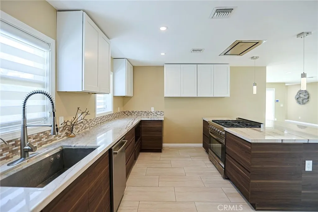 9321 Marietta Avenue, Garden Grove, California 92841 home-pic-21