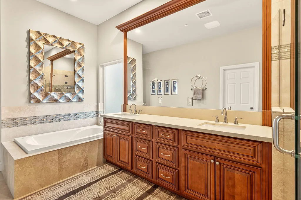 52720 Avenue Velasco, La Quinta, California 92253 home-pic-13