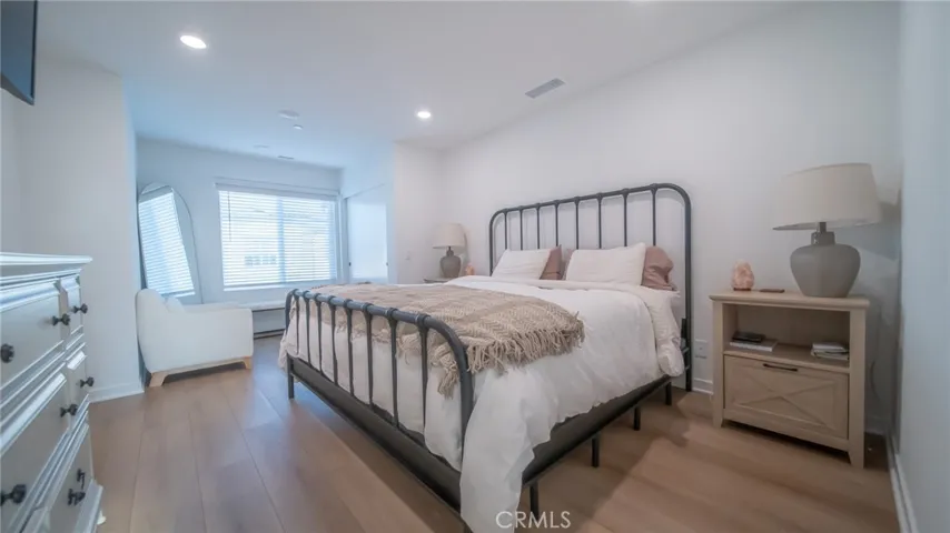 Primary Bedroom w/ sitting area