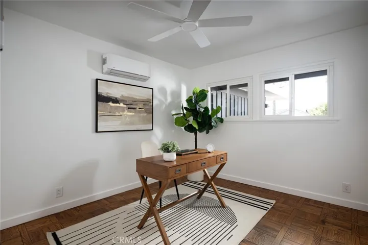 2024 Shipway Avenue, Long Beach, California 90815