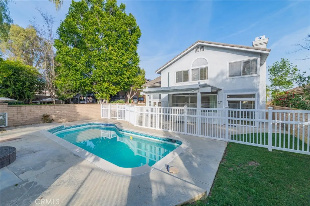 13762 Evening Terrace, Chino Hills, California 91709 home-pic-31