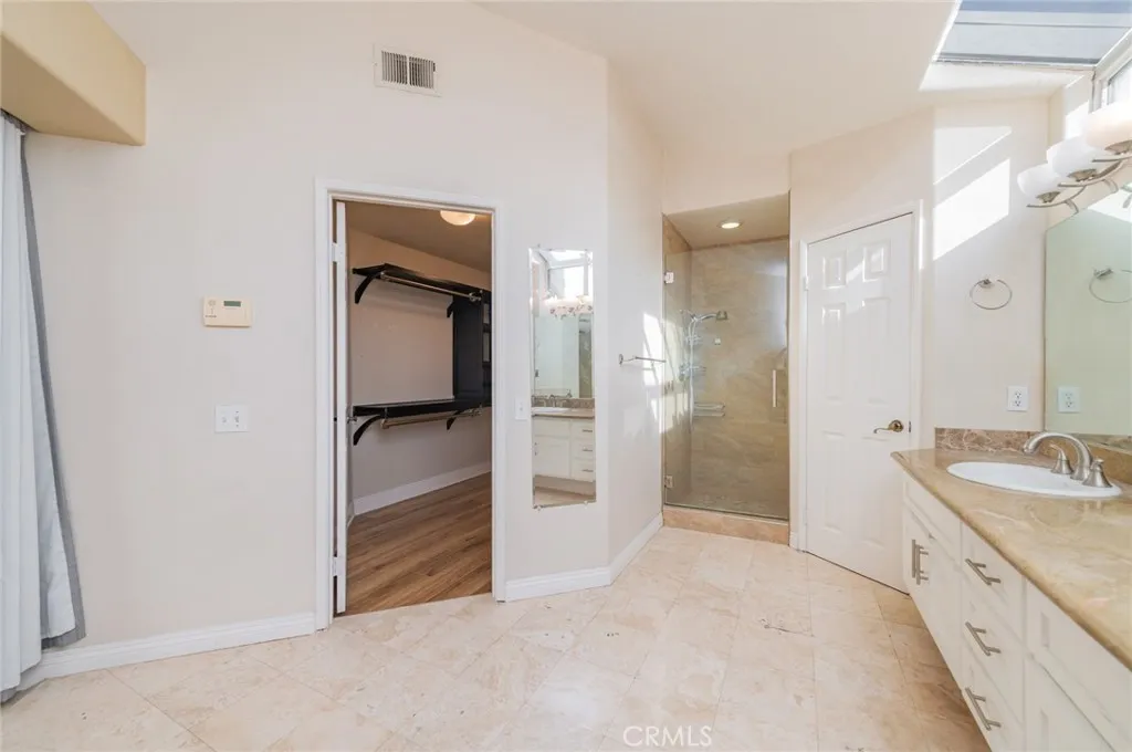 13762 Evening Terrace, Chino Hills, California 91709 home-pic-20