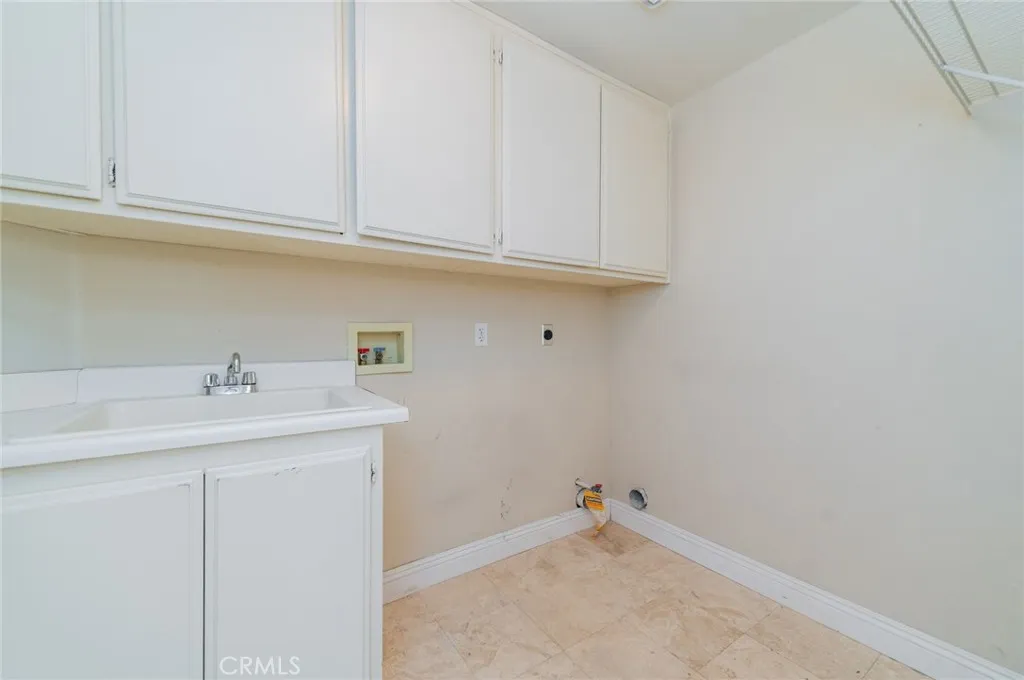13762 Evening Terrace, Chino Hills, California 91709 home-pic-35