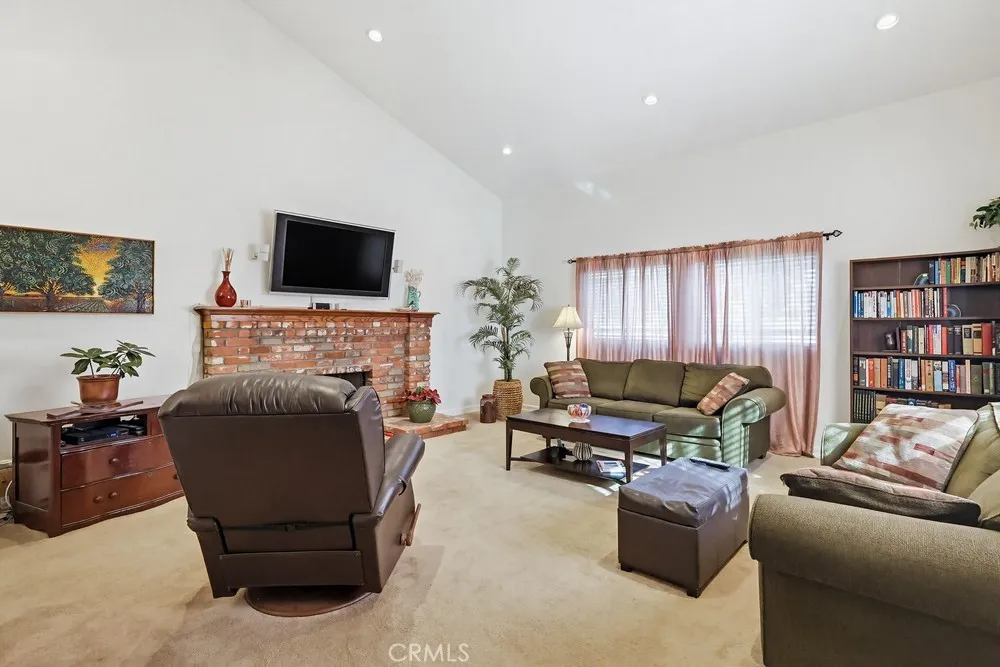 14419 Kingsdale Avenue, Lawndale, California 90260 home-pic-17